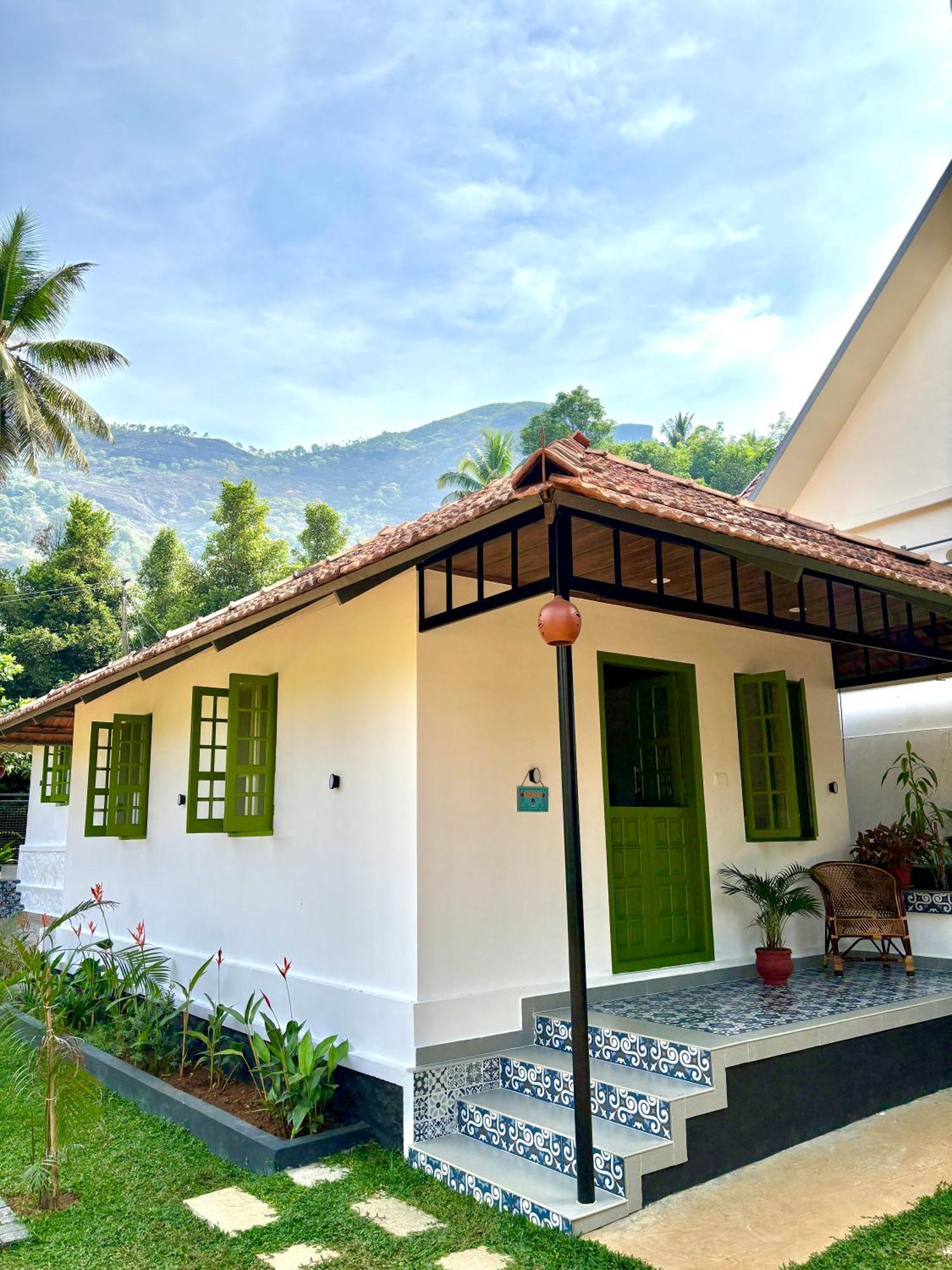 Calm Shack - 2 Bedroom-Boutique Farm Stay Муннар Экстерьер фото